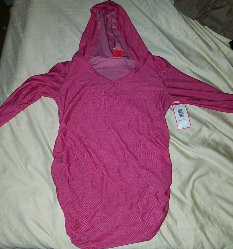 Maternity hooded long sleeve shirt